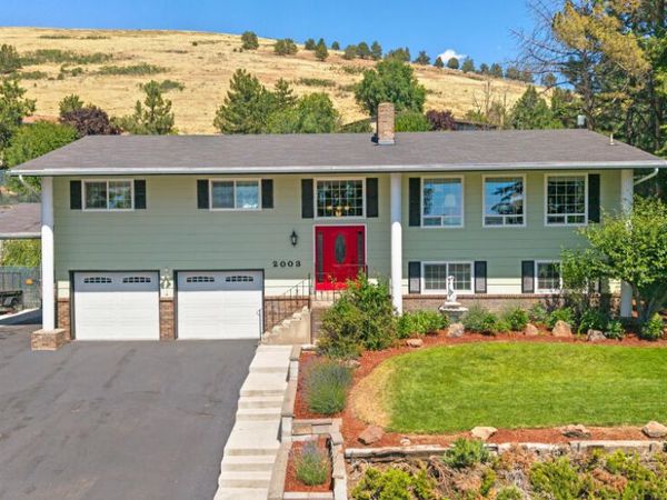2003 Kimberly Drive, Klamath Falls, OR 97603