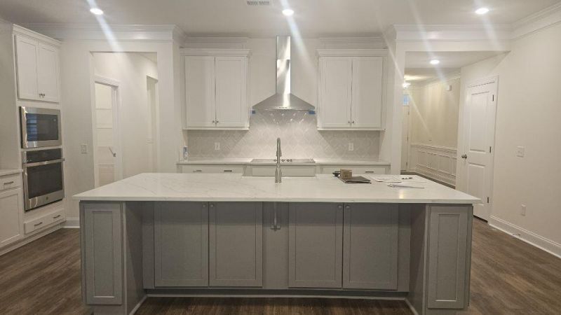 260 Huguenot Trail Photo 10