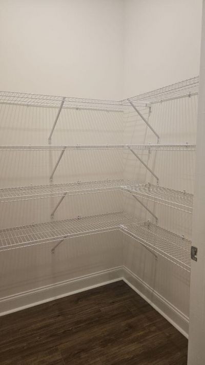 260 Huguenot Trail Photo 11