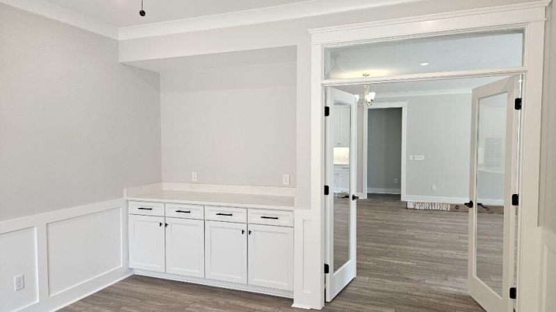 260 Huguenot Trail Photo 23