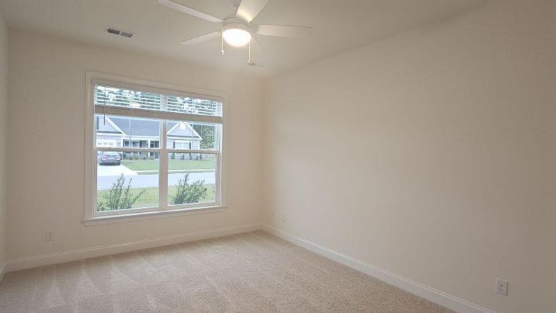 260 Huguenot Trail Photo 26