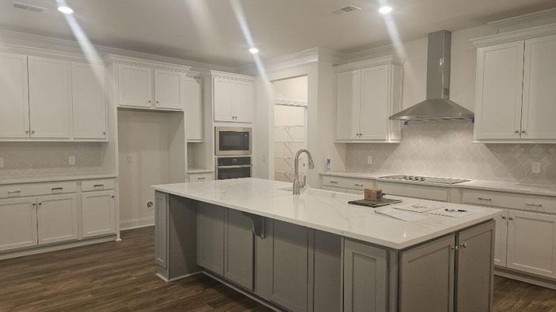 260 Huguenot Trail Photo 9