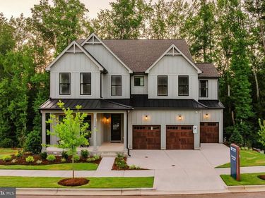 1100 DIETZ ROAD, Unit COVINGTON, RED LION, PA 17356