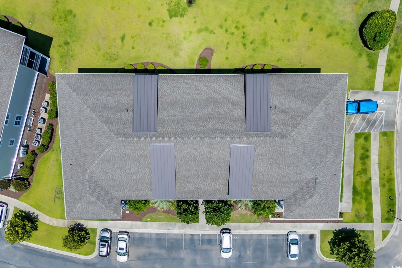 200 Castle Dr. Photo 27