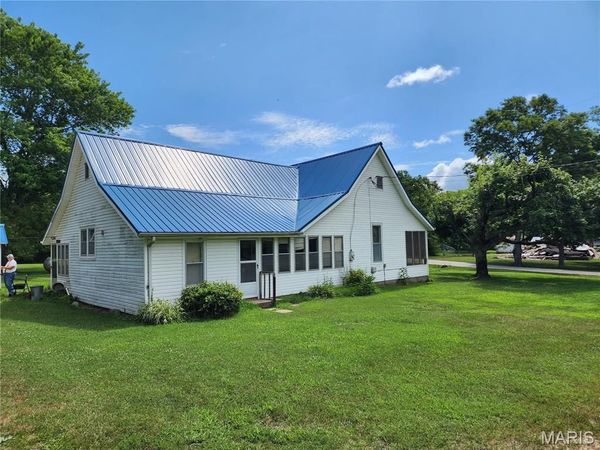 501 N Birch St., Mill Spring, MO 63952