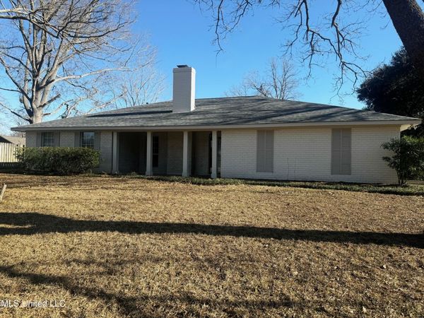 105 Arrowhead Drive, Natchez, MS 39120