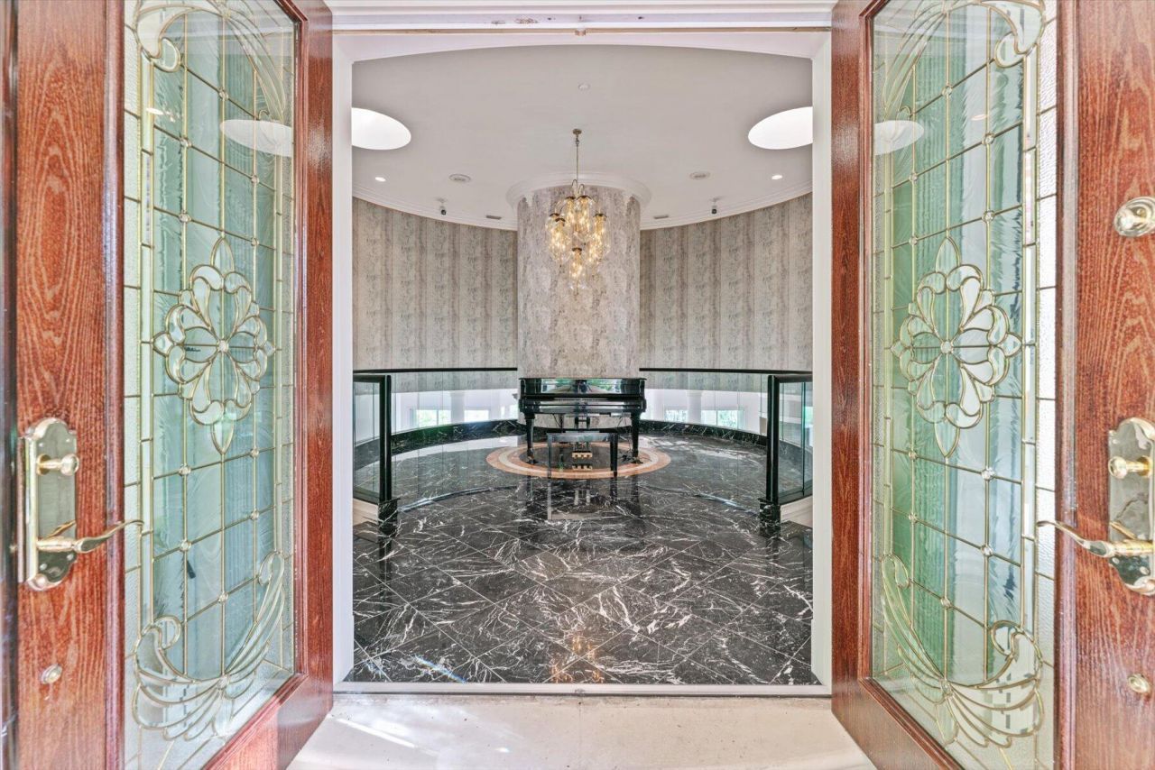 49 W High Point Road, Sewalls Point, FL 34996 Photo