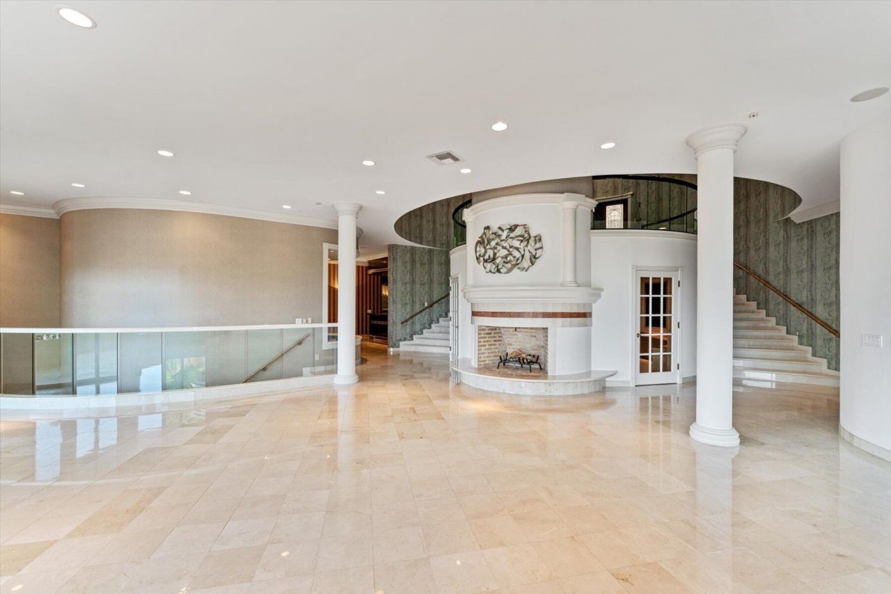 49 W High Point Road, Sewalls Point, FL 34996 Photo