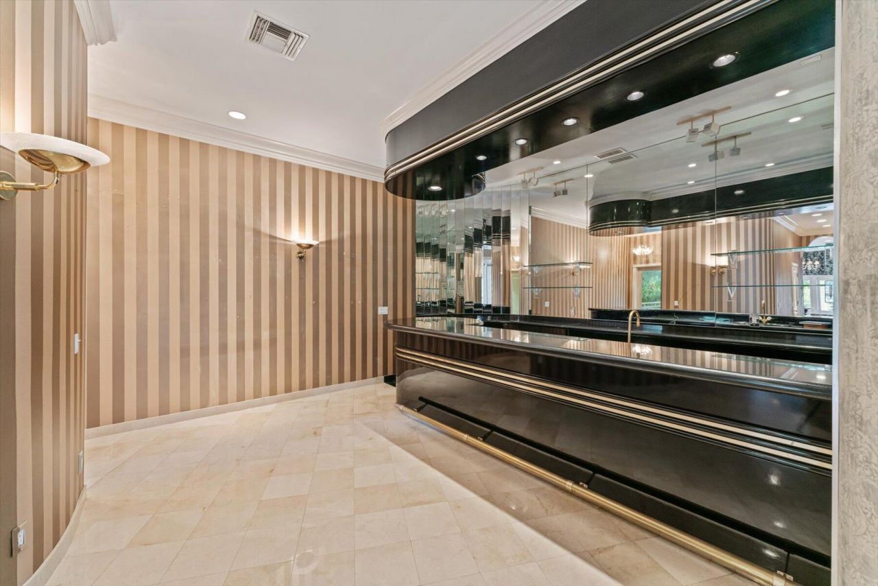 49 W High Point Road, Sewalls Point, FL 34996 Photo