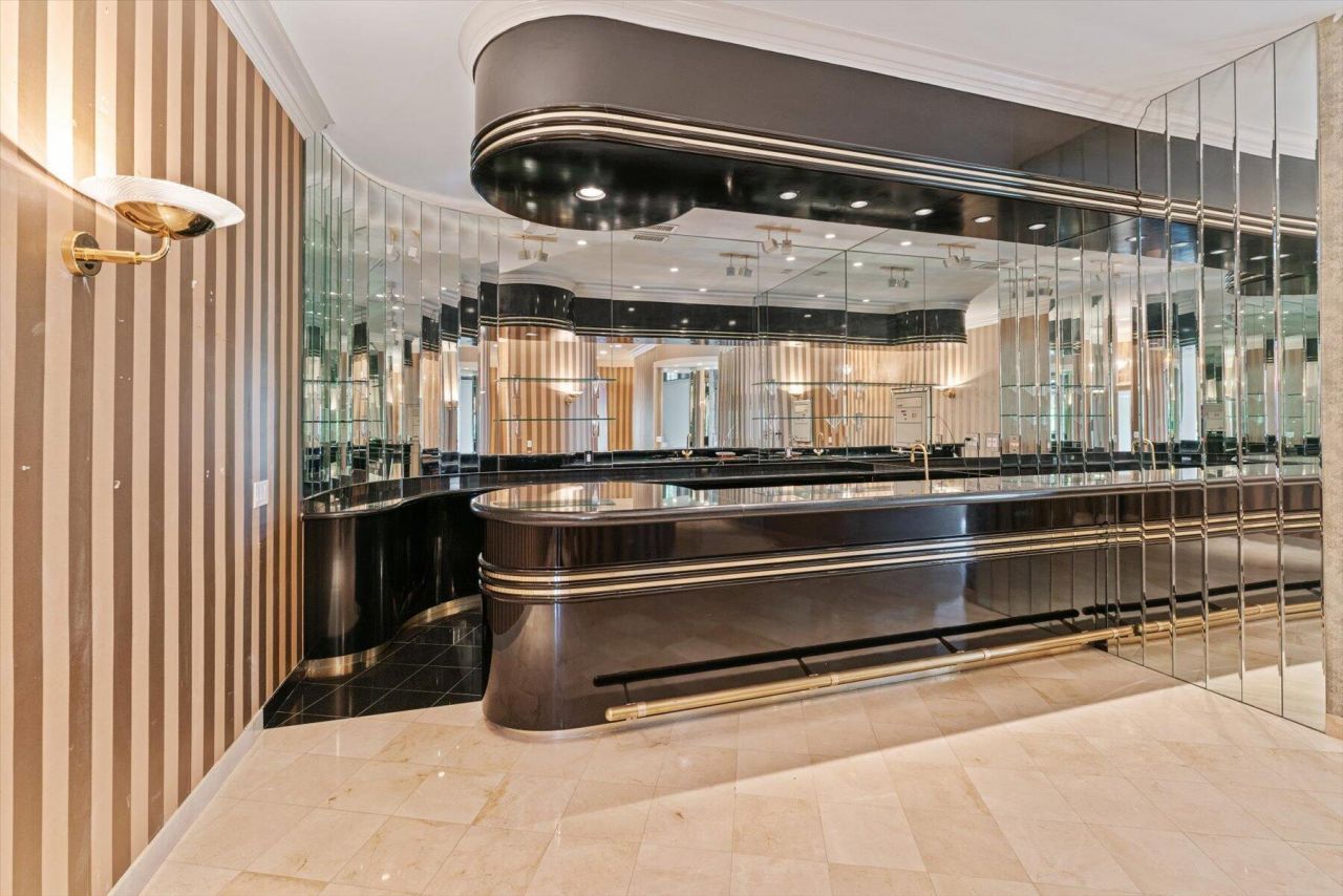 49 W High Point Road, Sewalls Point, FL 34996 Photo