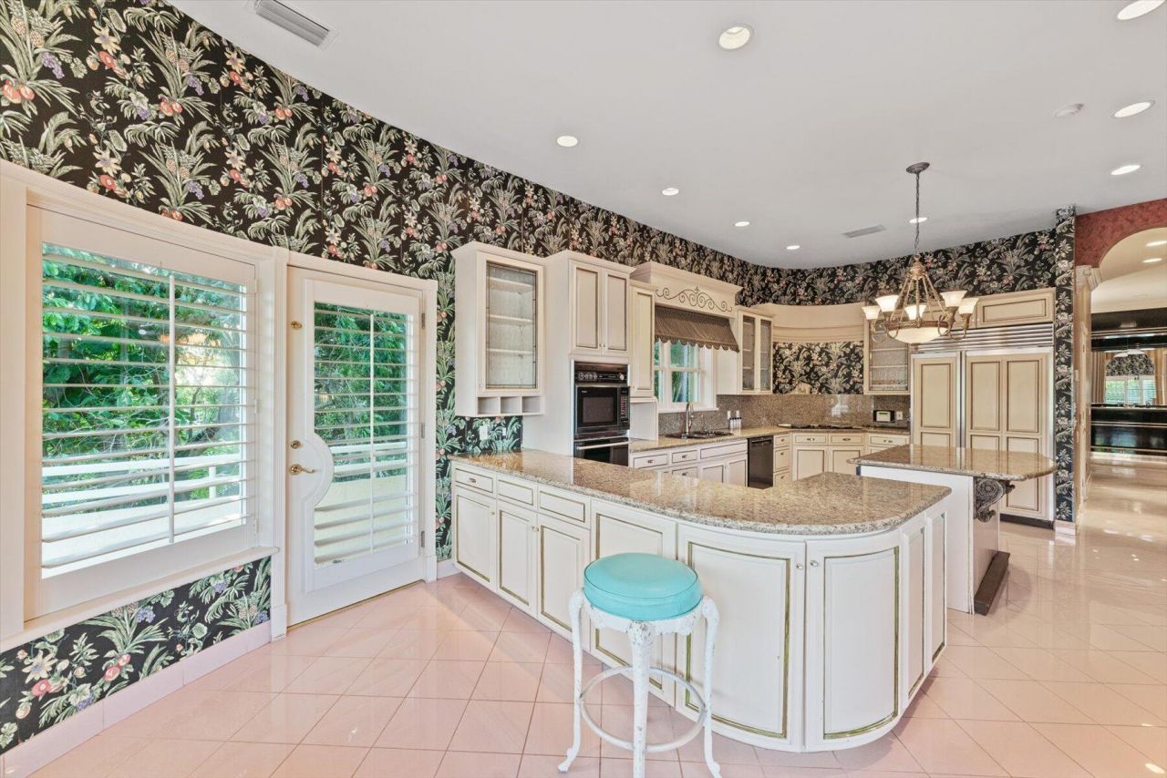 49 W High Point Road, Sewalls Point, FL 34996 Photo