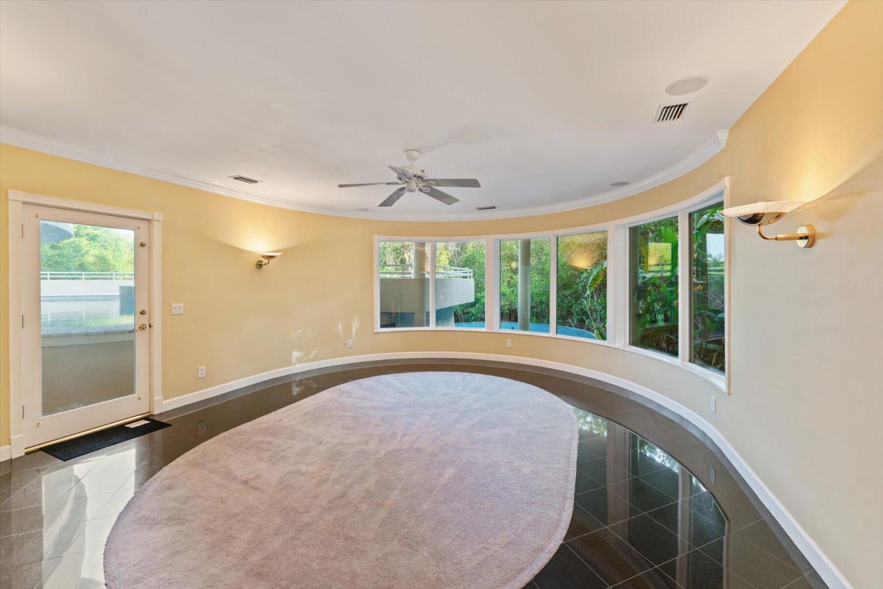 49 W High Point Road, Sewalls Point, FL 34996 Photo