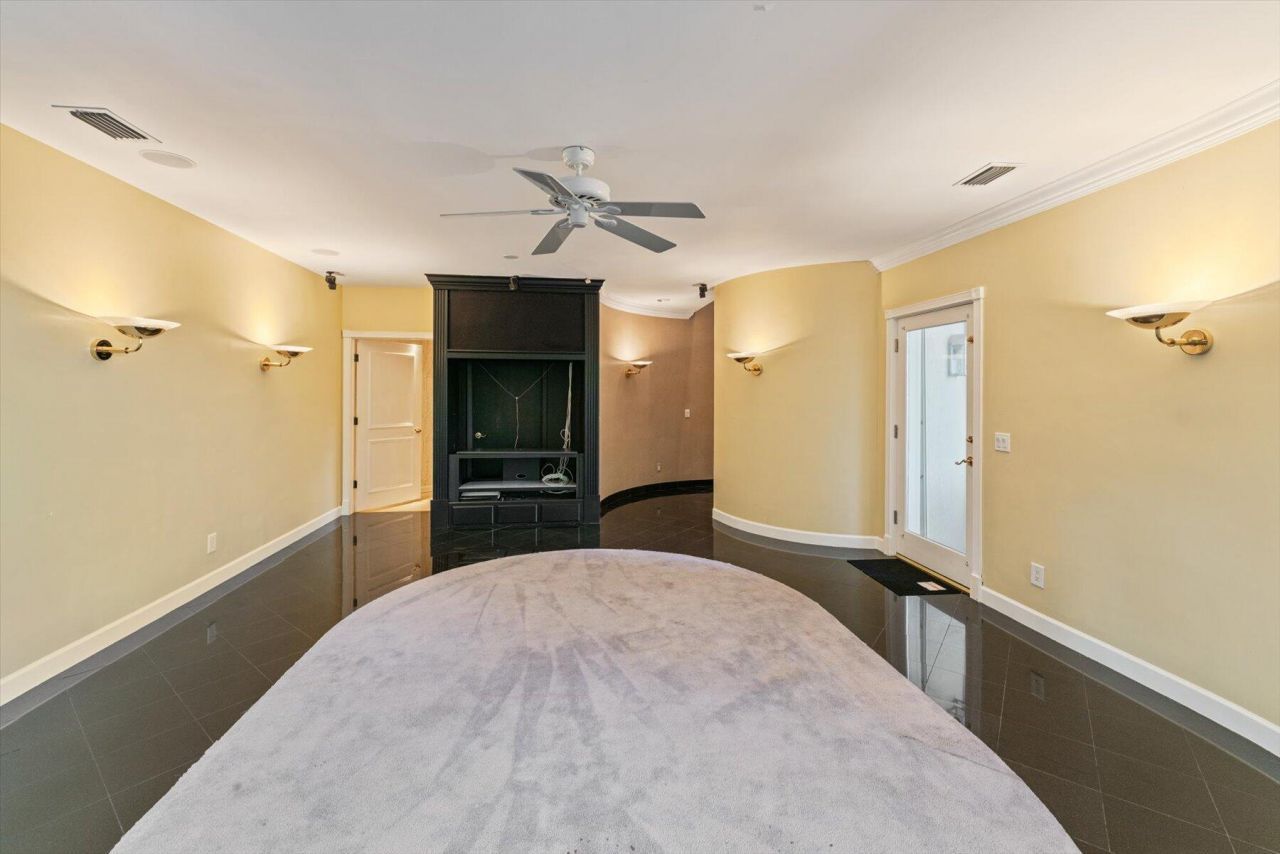 49 W High Point Road, Sewalls Point, FL 34996 Photo