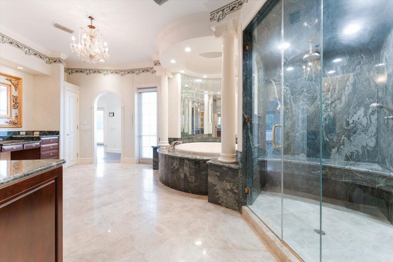 49 W High Point Road, Sewalls Point, FL 34996 Photo