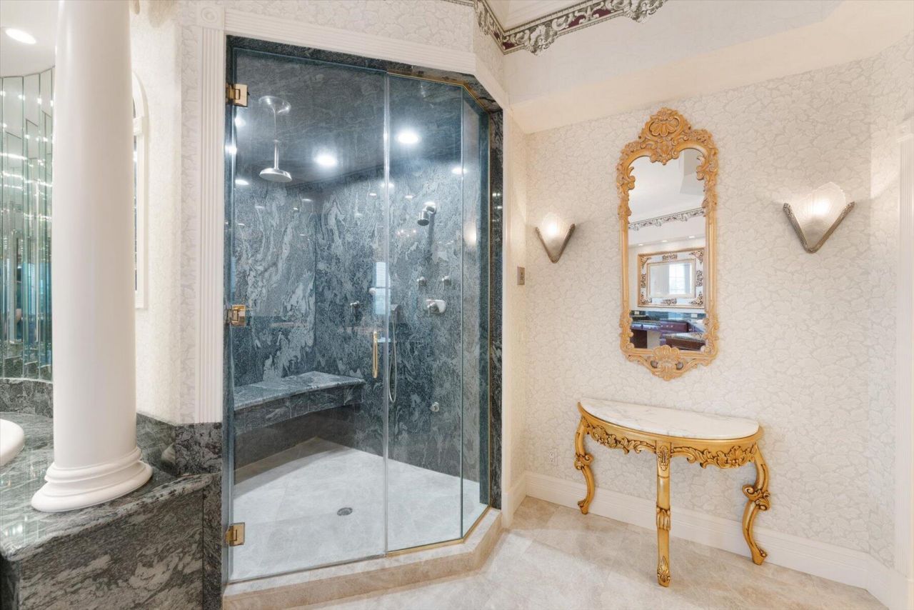 49 W High Point Road, Sewalls Point, FL 34996 Photo