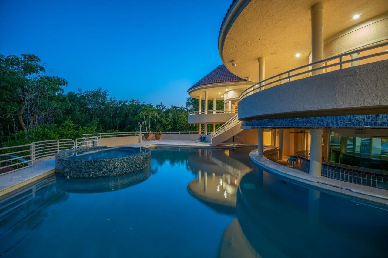 49 W High Point Road, Sewalls Point, FL 34996 Photo