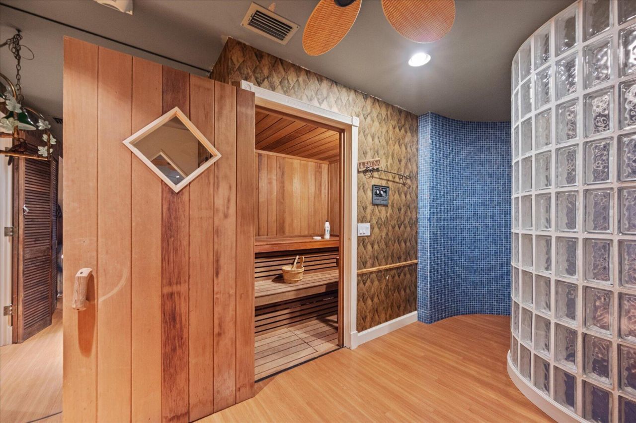 49 W High Point Road, Sewalls Point, FL 34996 Photo