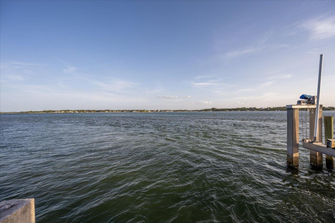 49 W High Point Road, Sewalls Point, FL 34996 Photo