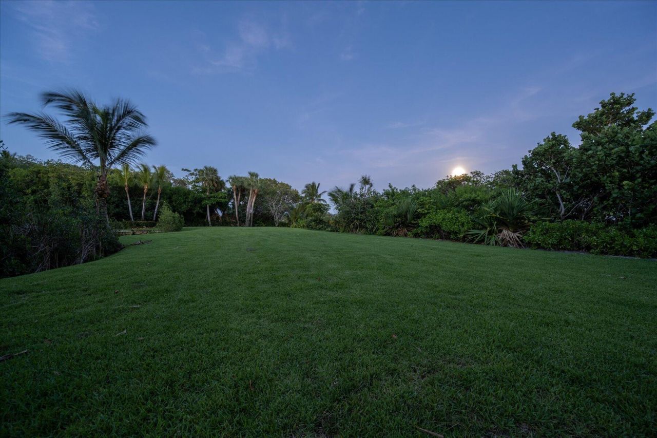 49 W High Point Road, Sewalls Point, FL 34996 Photo