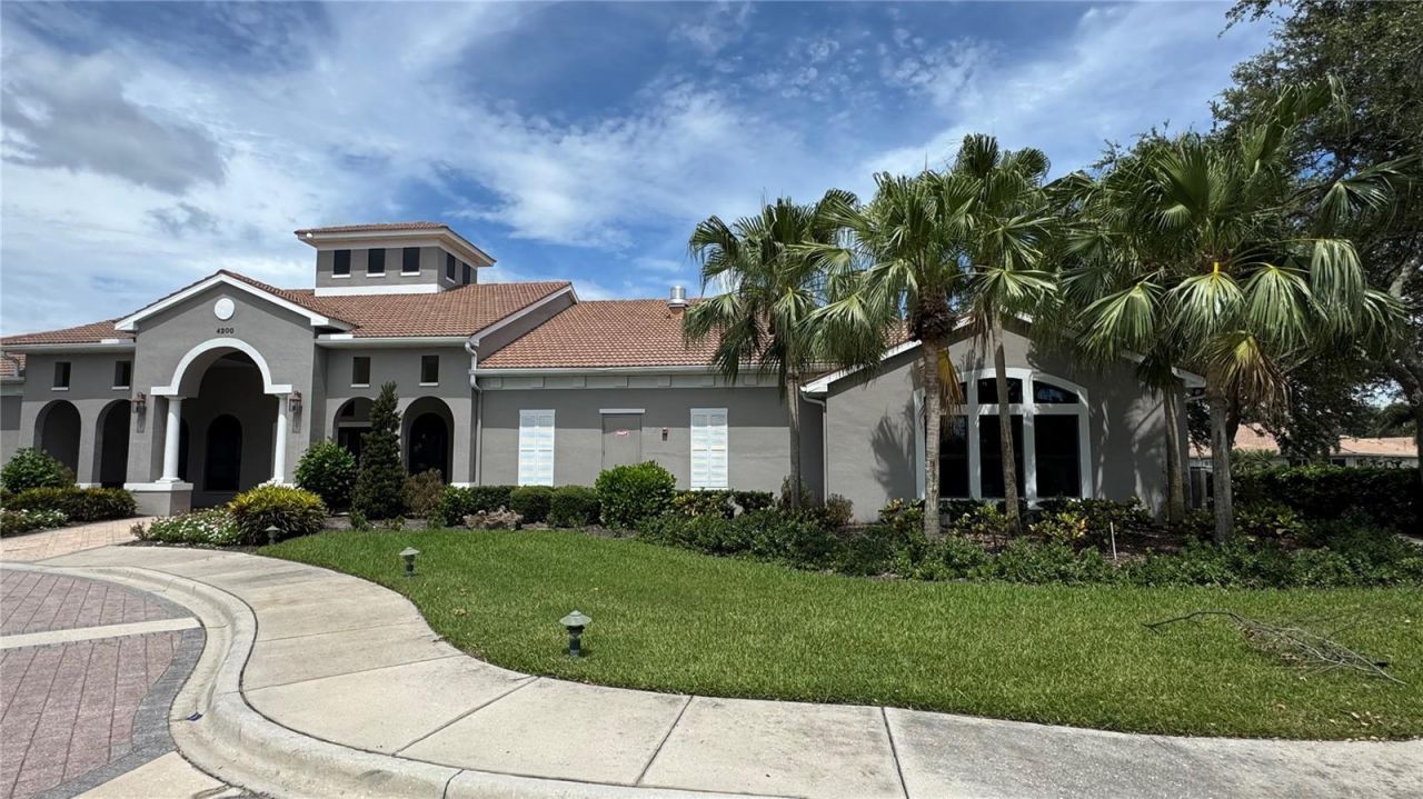 8228 Simpson Falls Court, Sarasota, FL 34243 Photo