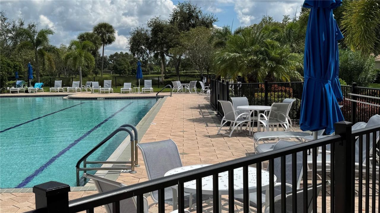 8228 Simpson Falls Court, Sarasota, FL 34243 Photo