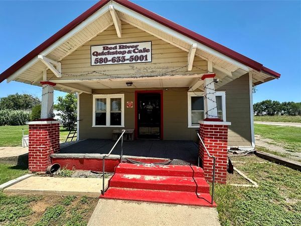 219 S 6th Street, Eldorado, OK 73537