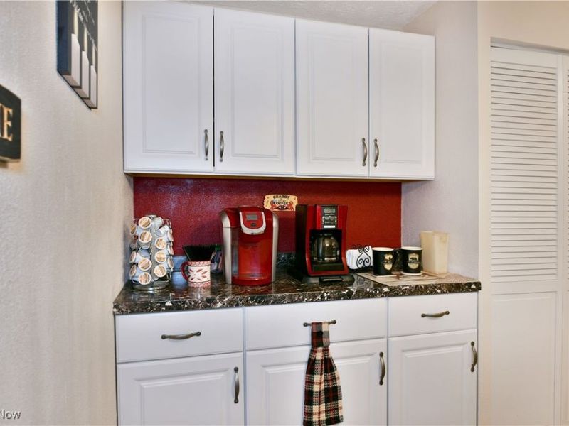 2555 Walnut Street, Girard, OH 44420 Photo 30