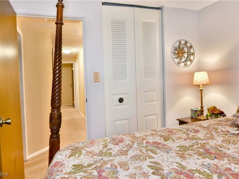 2555 Walnut Street, Girard, OH 44420 Photo 7