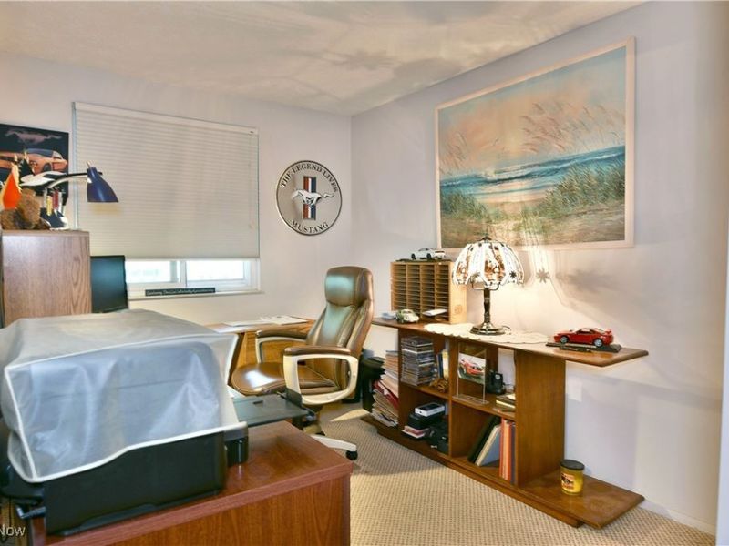 2555 Walnut Street, Girard, OH 44420 Photo 9