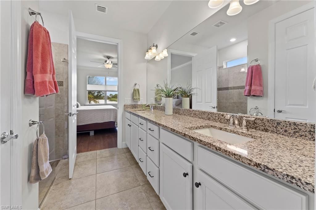 10507 Jackson Square Dr, Estero, FL 33928 Photo