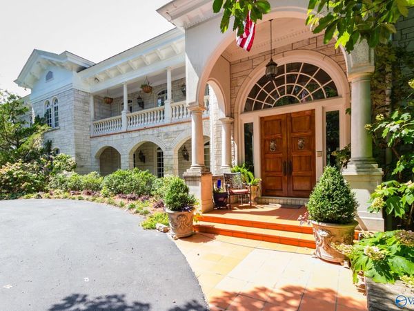 367 North Mountain Drive, Trinity, AL 35673