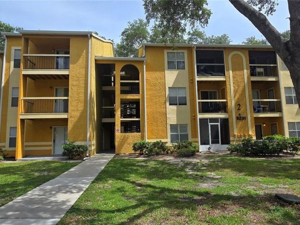 5291 IMAGES CIRCLE, Unit 302, KISSIMMEE, FL 34746