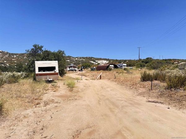 1446 Boulder Oaks Rd, Potrero, CA 91963