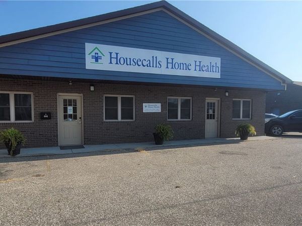 606 Washington Blvd, Belpre, OH 45714