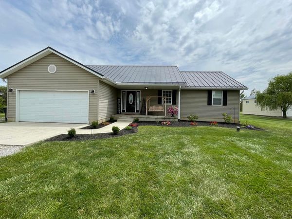 2767 W Old Duvall Court, Lockbourne, OH 43137