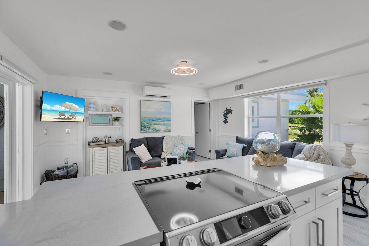 75691-71 Overseas Highway, Islamorada, FL 33036 Photo