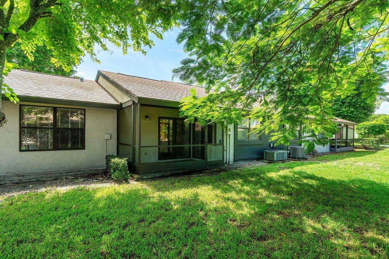 476 Lynbrook Court, Royal Palm Beach, FL 33411 Photo