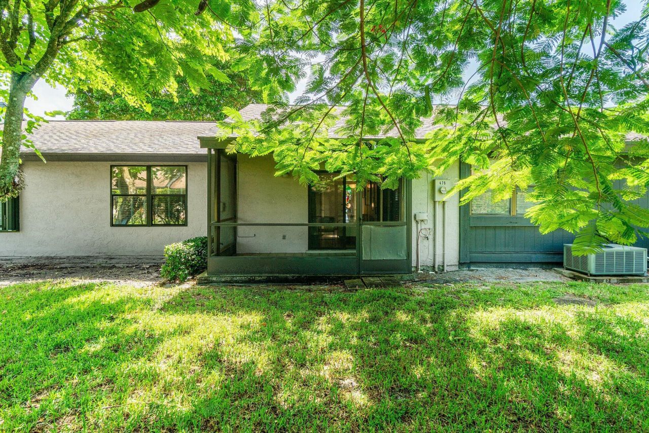 476 Lynbrook Court, Royal Palm Beach, FL 33411 Photo