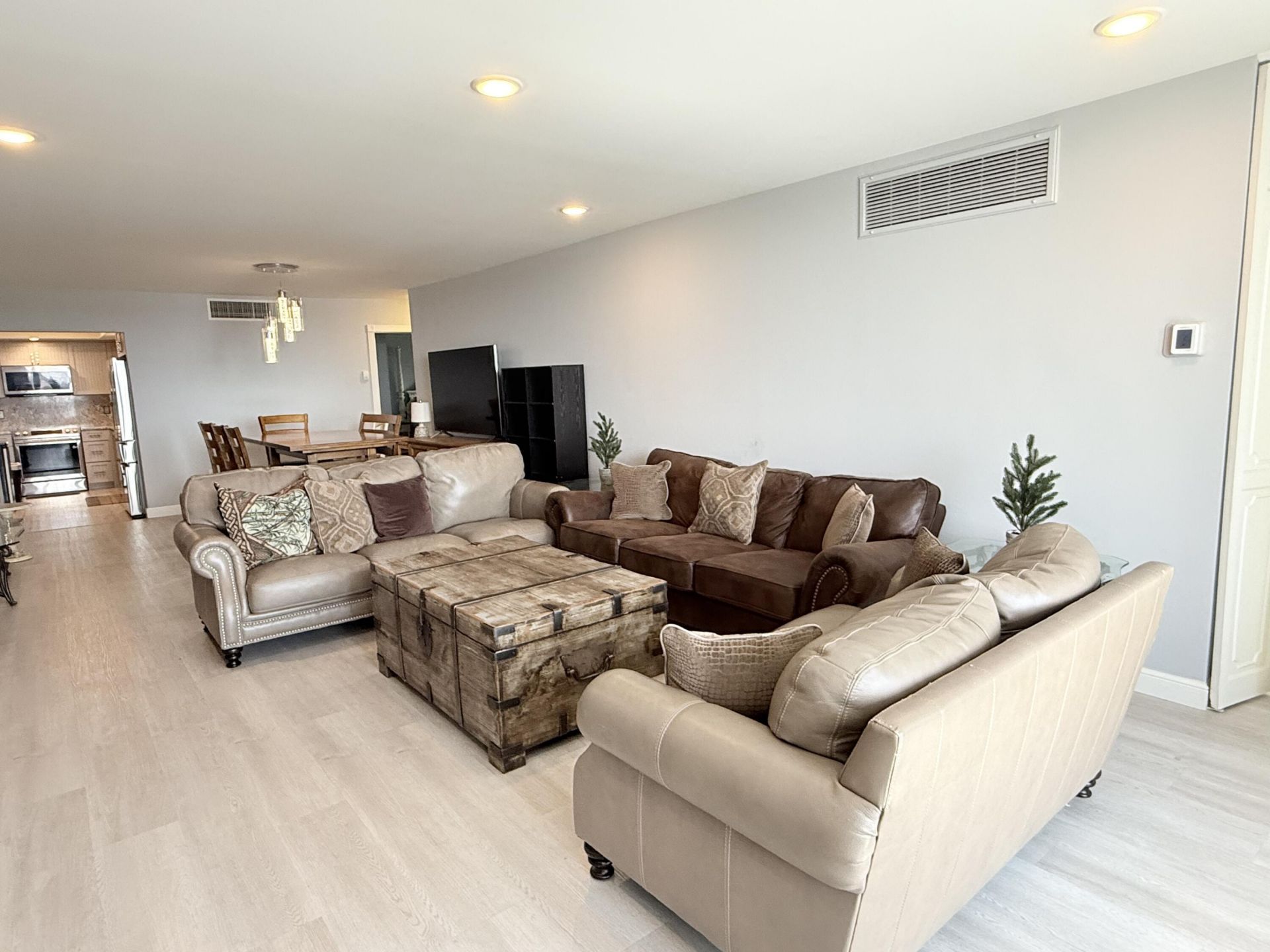 3450 S Ocean Boulevard, Unit 2220, Palm Beach, FL 33480 Photo