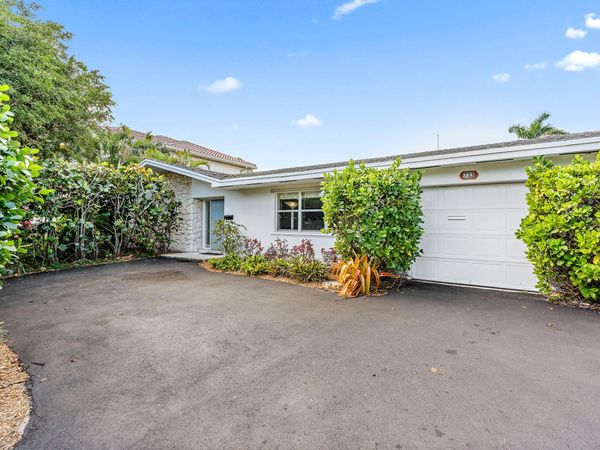 733 Waterway Drive, North Palm Beach, FL 33408