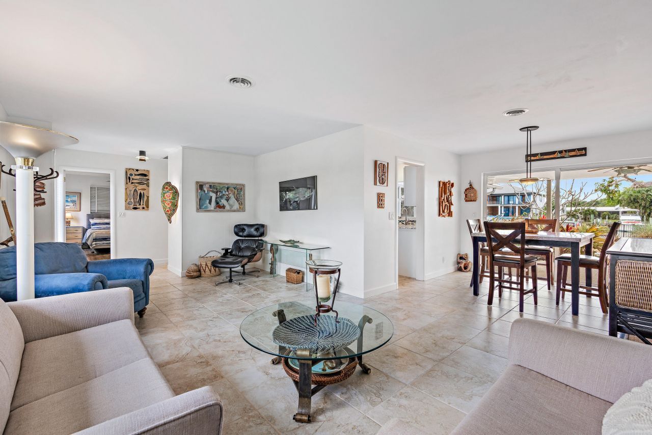 733 Waterway Drive, North Palm Beach, FL 33408 Photo