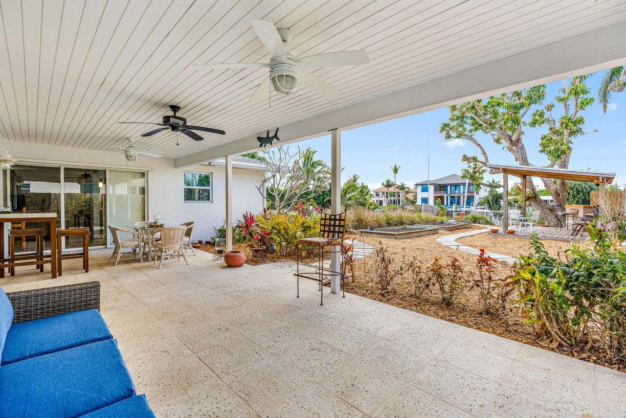 733 Waterway Drive, North Palm Beach, FL 33408 Photo