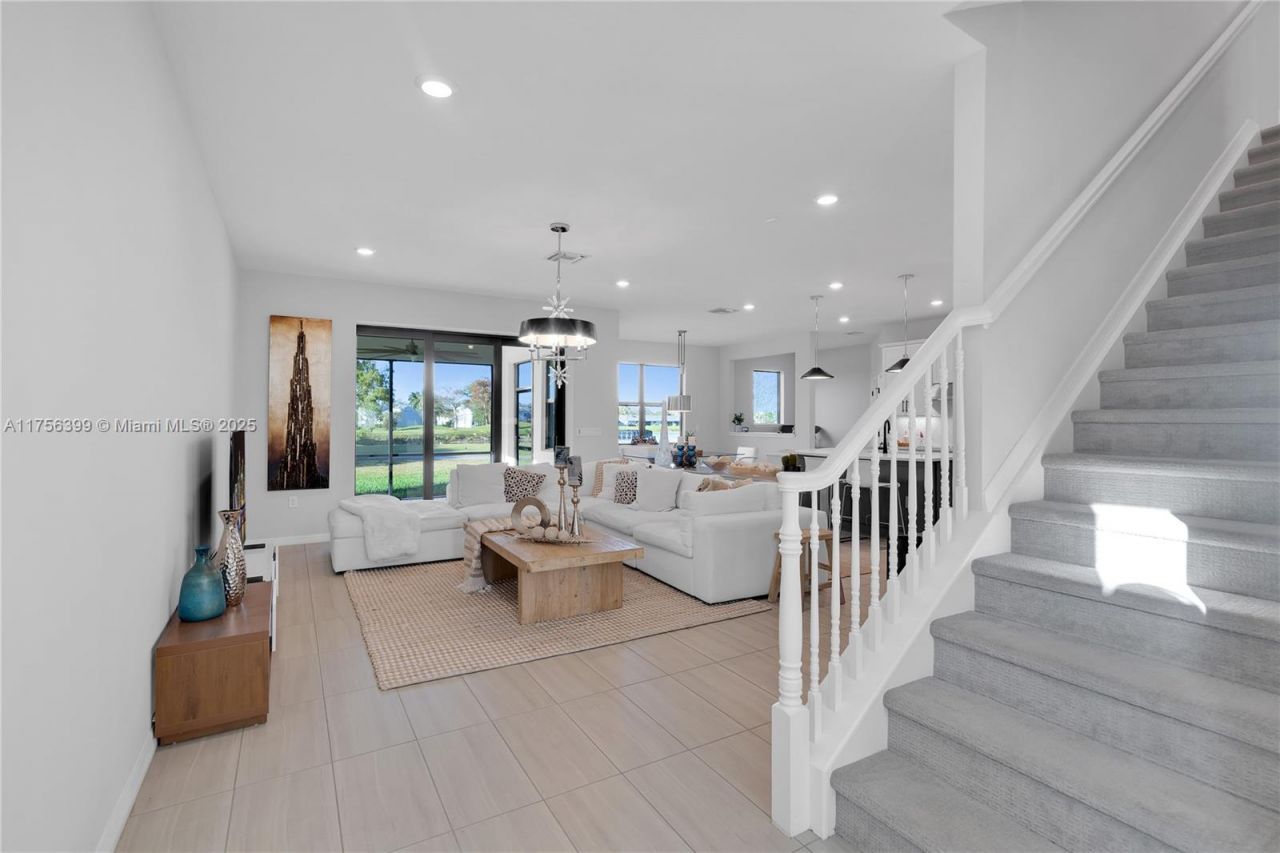 7681 NW 84th Ln, Tamarac, FL 33321 Photo