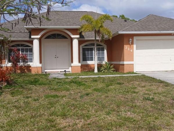 314 SW Ridgecrest Dr, Port St. Lucie, FL 34953