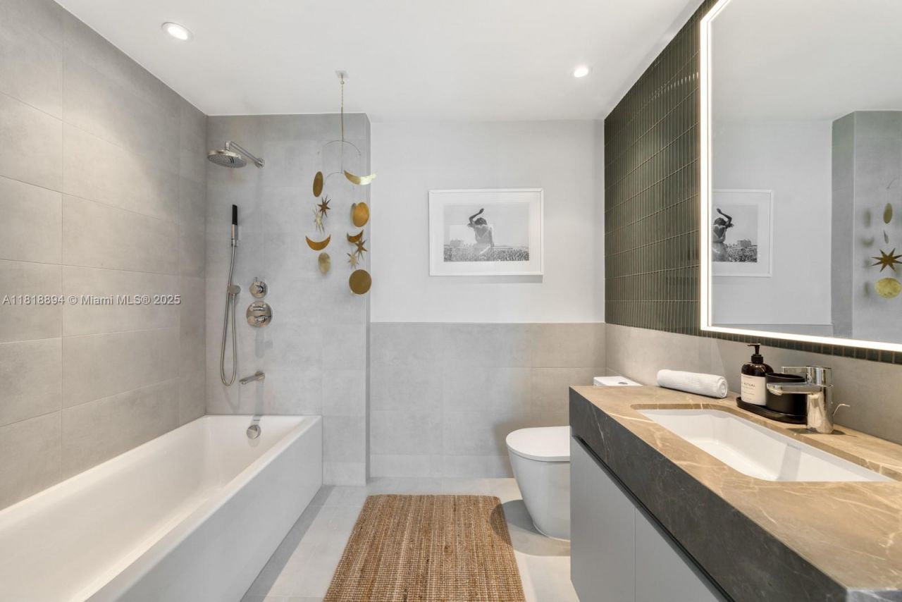 500 Alton Rd, Unit 4004, Miami Beach, FL 33139 Photo