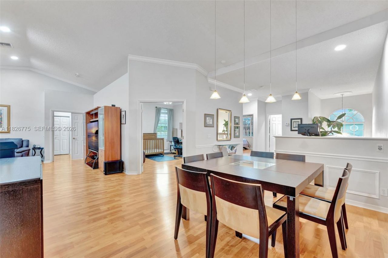 12442 NW 10th Ct, Unit C-14, Coral Springs, FL 33071 Photo