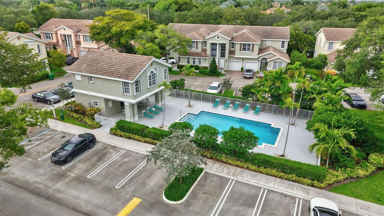 12442 NW 10th Ct, Unit C-14, Coral Springs, FL 33071 Photo