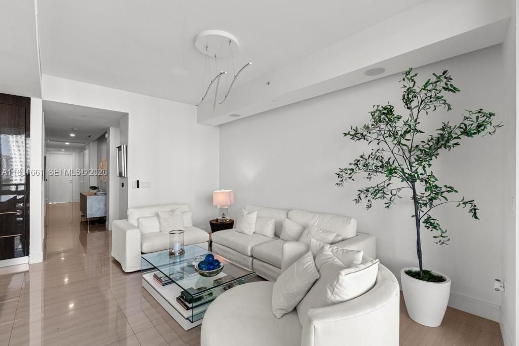 3250 NE 188th St, Unit 904, Aventura, FL 33180 Photo