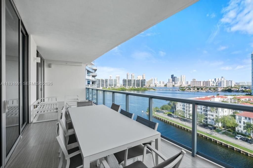 3250 NE 188th St, Unit 904, Aventura, FL 33180 Photo