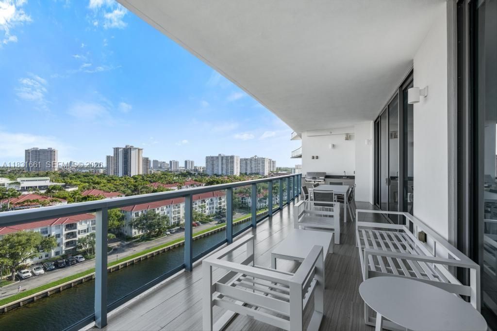 3250 NE 188th St, Unit 904, Aventura, FL 33180 Photo